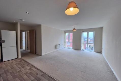 18 Bradmore House lounge.jpg