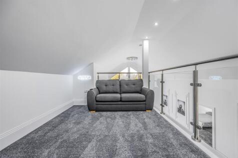 31 Lovedean Lane, Waterlooville-PorticoMarketing-S