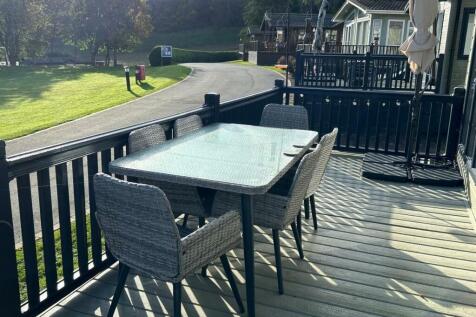 Decked Seating Area.jpg