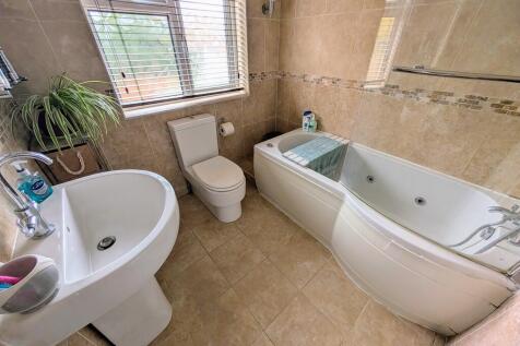 PXL_20251009_1509...