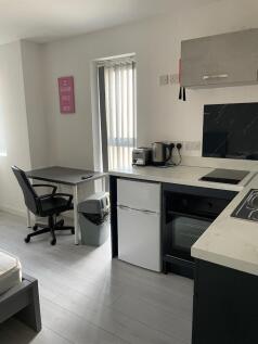 Flat in TS1 3HB