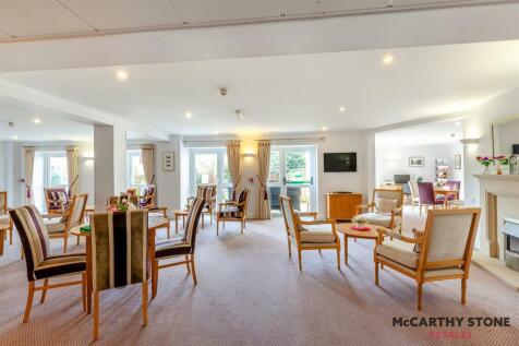 8585174-interior12.jpg