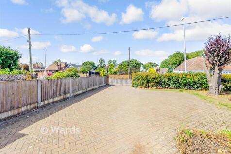Driveway/Parking