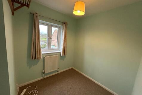 WhatsApp Image 2025-12-11 at 15.09.05 (3).jpeg