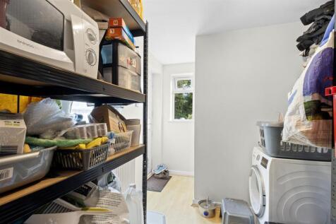 utility room.jpg