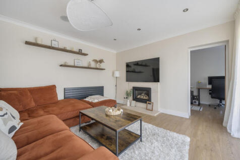 1306726-3-6853419...