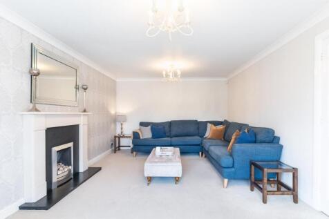 living room-1.jpg