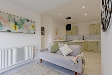 Impressive Extended Dining Kitchen