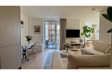 Living / Dining Room