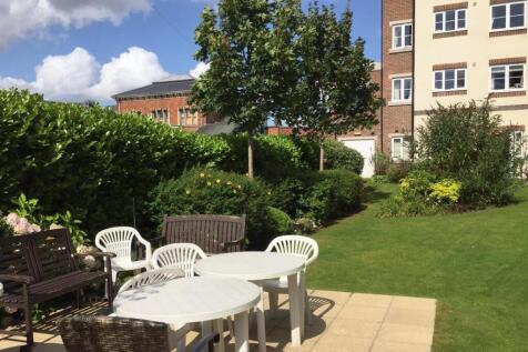 Owners Patio area.jpg