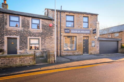 Retail Property (out of town) for sale in huddersfield