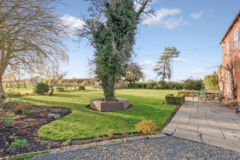 Glebe House, Nuneaton