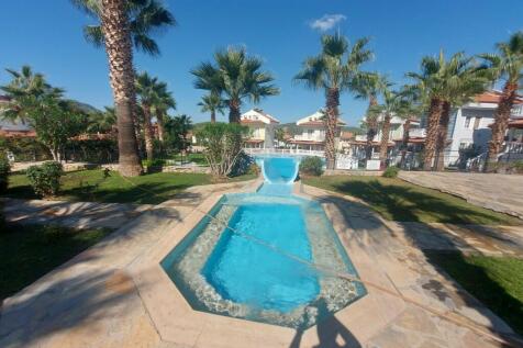 Jacuzzi Pool