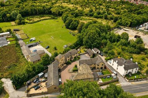 Brook Farm Mews