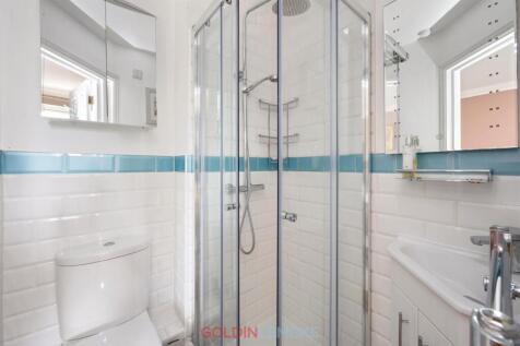 En Suite Shower Room