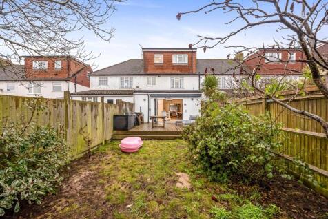 Rowan Avenue 83 REAR.jpeg