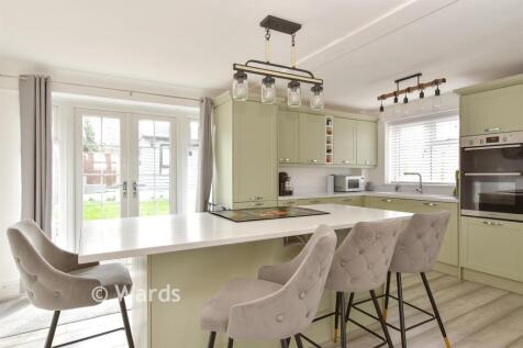 Kitchen/Dining Area