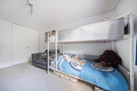 1389422-3-694bd51...