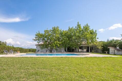 Swimming Pool (1)