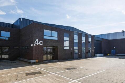 Swallowfield Way  Brochure4.jpg