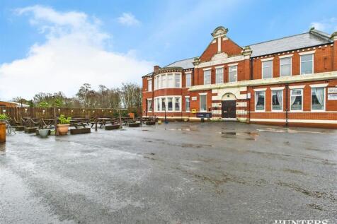 f7504375-CAM05287G0-PR0139-STILL018.jpg