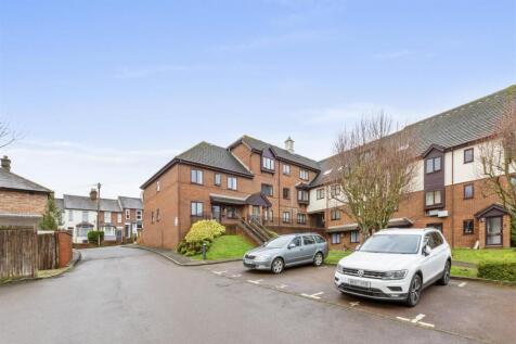 43 Sovereign Court, Totteridge Ave, HP13 6XL-14.jp