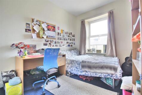 Student-accommodation-sheffield-Room 3.jpg