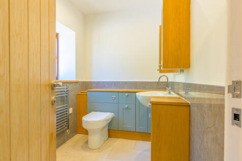 En-Suite to Bedro...