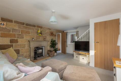 Brook Lane 31 Sitting Room-1.jpg