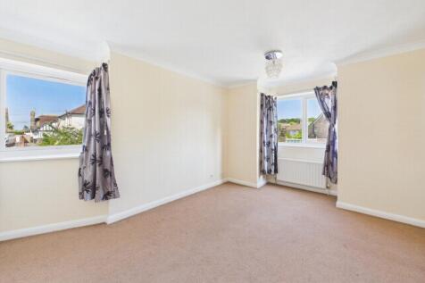 Sitting/Dining Room 1
