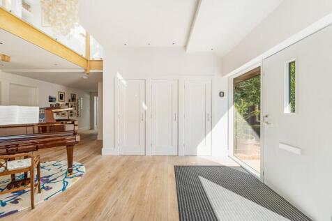 6 bed, 5 bath Detached in Bristol - Photo 41