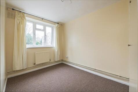 3 Humphry Hse Bed 3.jpg