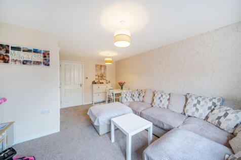 1385996-8-69282bc...