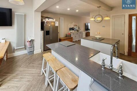 Extended Refitted Kitchen Diner