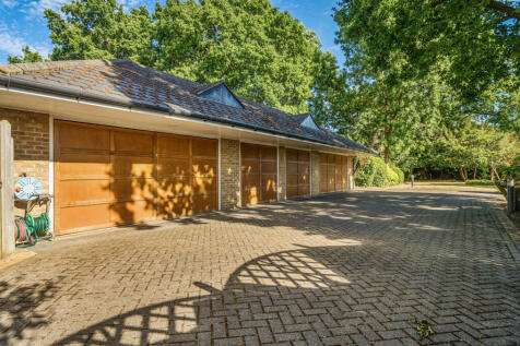 1312182-9-685fc96...