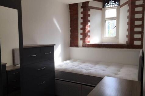 2 bed flat/apartment for rent in Garth Road, Bangor