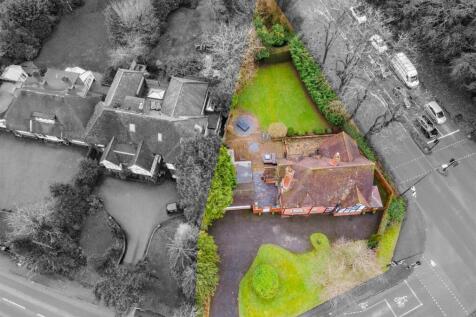 34 Hampton Lane_5 B&W.jpg
