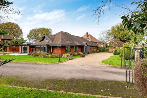 22 Yew Tree Lane-22.jpg