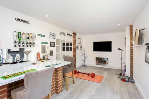 Kitchenette / Studio