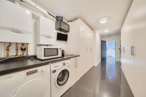 1358402-13-68e013...