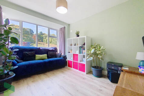 Bedroom Two Curre...