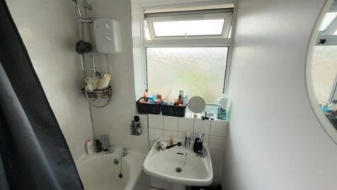 KEN BATHROOM