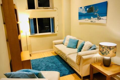 VIDEO TOUR AVAILABLE | AVAILABLE 3RD JULY | FULLY FURNISHED | This is a beautifully presented first floor apartment is located right in the heart of the Northern Quarter. The apartment has been furnis