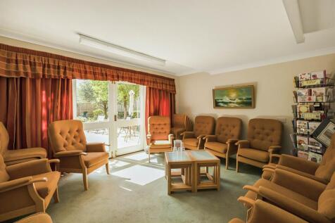 Communal Lounge