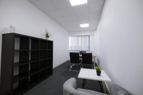 250 sq ft office