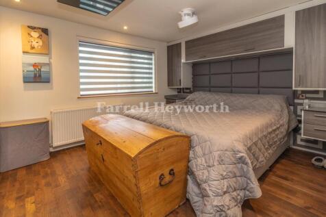 Front Double Bedroom