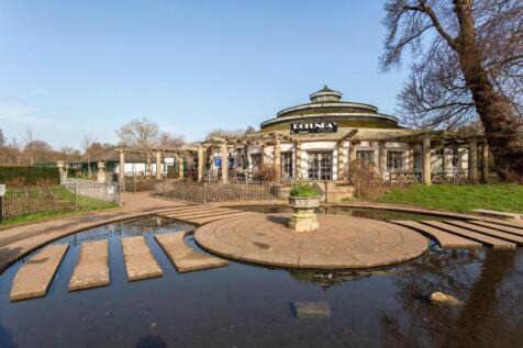Preston Park Rotunda Cafe spring sunny.jpg