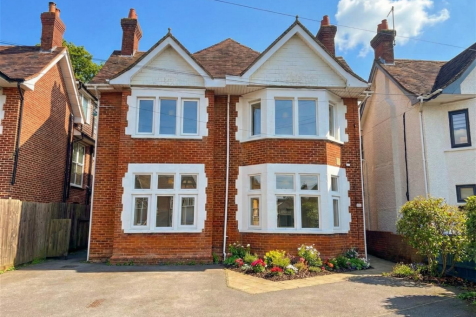 43B Church Road - 1.png