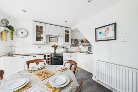 Kitchen Diner- Mark Stephens EweMove Newmarket and