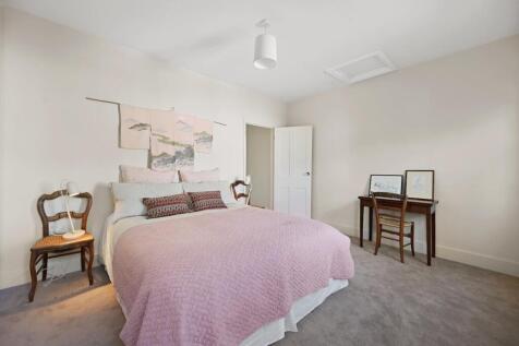 BCFBL - Becklow Road - Bedroom 1 B (4).JPG